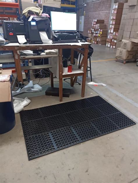 heavy duty rubber mat supplier