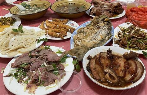 山东农村婚宴，四八席三十二道菜，咸甜凉热各有讲究，看看有啥？_程序