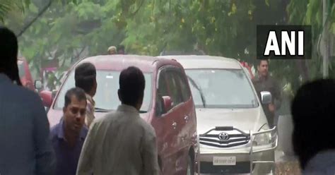 Delhi Liquor Policy Scam: CBI टीम सीएम KCR की MLC बेटी से पूछताछ के लिए ...