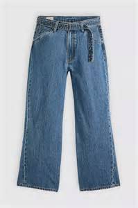 Who Would Want Their Jeans to Be Twisted? - The New York Times