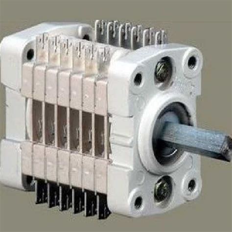 Auxiliary switch Manufacturer, Wholesaler and Supplier