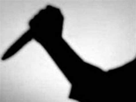 Telangana: Man arrested in attempt to stab his girlfriend inside bus