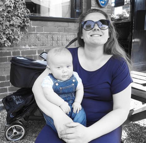 Understanding Your First Period After Pregnancy - The Frenchie Mummy