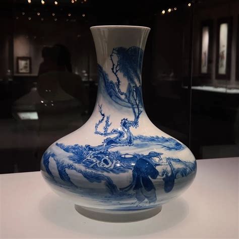 China, the Art & History of Chinese Porcelain 2025