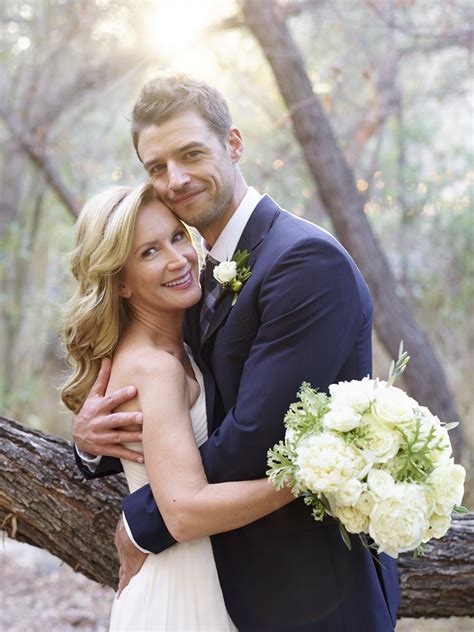 Angela Kinsey's husband, actor Joshua Snyder Wiki: Age, First Wife ...