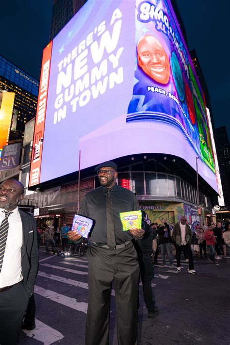 Shaquille O'Neal Steps Out in NYC to Promote His Shaq-A-Licious XL ...