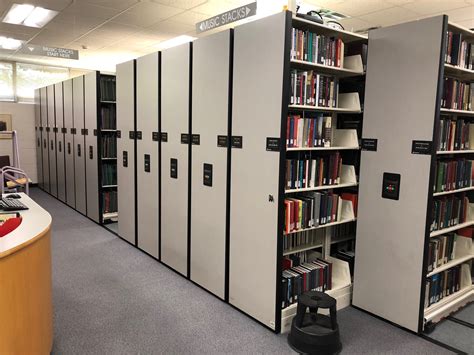 Library Music Selection 的图像结果