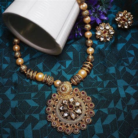 Buy PANASH Gold-Toned Off-White Beaded Jewellery Set Online