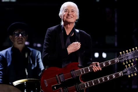 Led Zeppelins riffkonge øver sig stadig | jv.dk