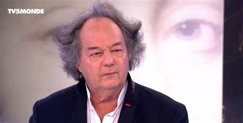 L'écrivain français Gonzague Saint Bris est décédé | TV5MONDE ...