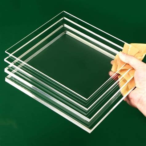 Acrylic vs Perspex: Make the Right Choice for Projects