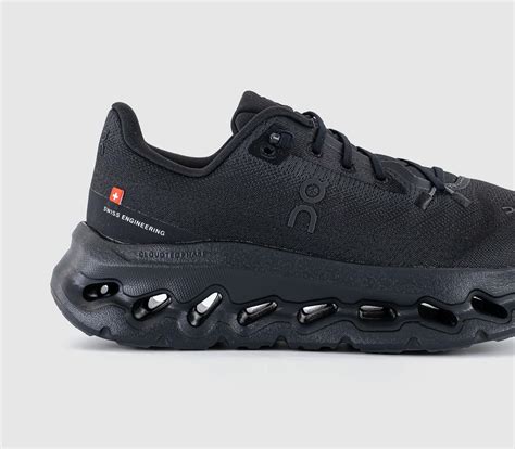 ON Cloudtilt Trainers Eclipse Black F - Women's Trainers