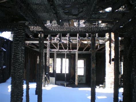 Forensic Engineer 的图像结果