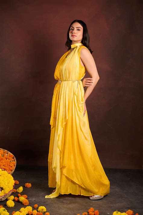Two toned yellow gown with cape – Cult91
