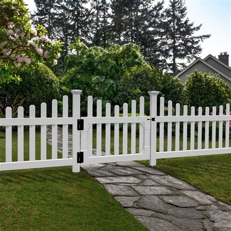 Picket Fence Gate