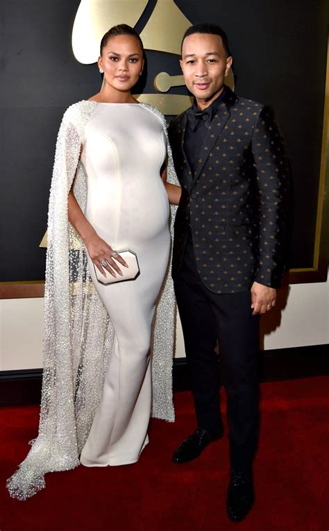 FIRST PICTURE OF JOHN LEGEND'S WIFE CARRYING BABY LUNA! - The HotJem