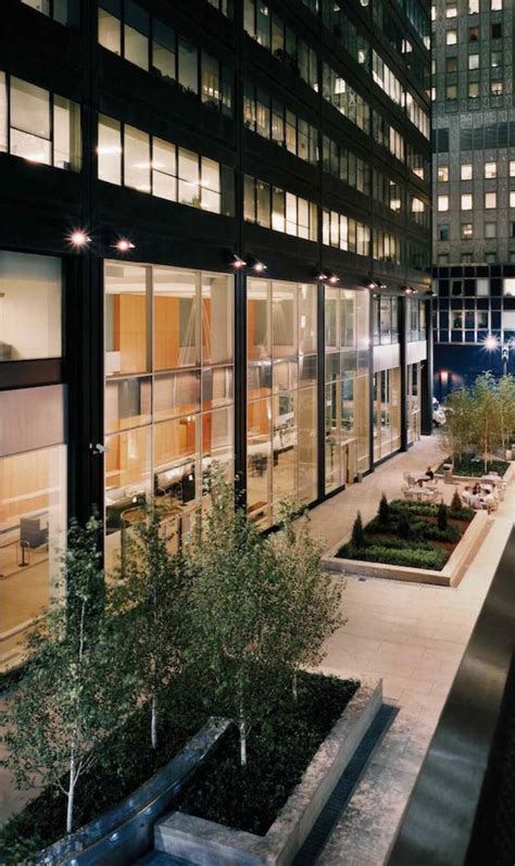 622 3rd Ave, New York, NY 10017 | Crexi.com