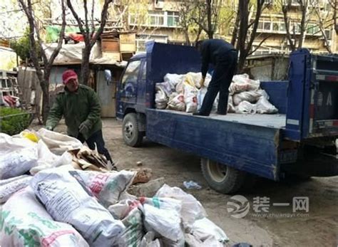 上海装修垃圾运行体系有序恢复 已清理积压小区装修垃圾1600余吨_处置_分类_方舱