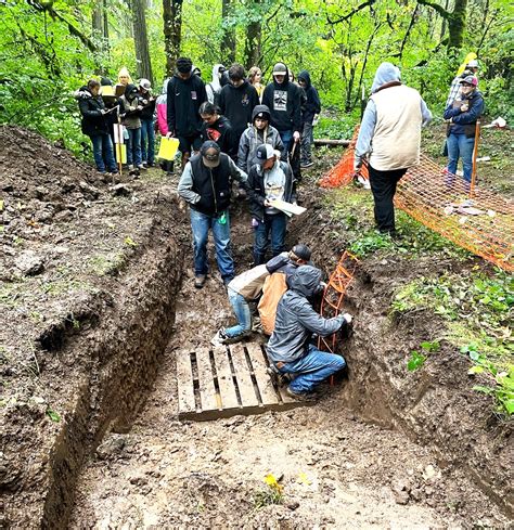 Linn County assists with soil judging contest | Linn County Oregon
