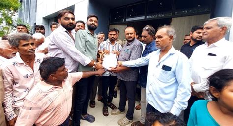 People's angry slogans against the Gram Panchayat: Patience is lost as ...