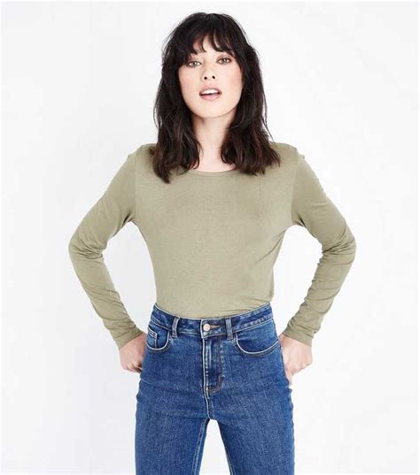 Olive Green Crew Neck Long Sleeve T-Shirt | New Look