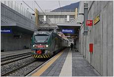 varese porta garibaldi ein trenord regio express porta garibaldi nach varese porta garibaldi ein trenord regio express porta garibaldi nach