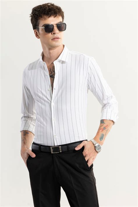 Buy Men's Even Stripe White Giza Cotton Shirt Online | SNITCH