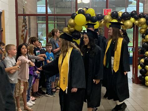 Tuscola Senior Walk 2024 | Hazelwood Elementary School