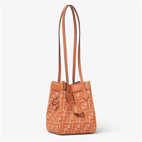 Compre Bolsas bucket en Tejido para Mujer | FENDI MX