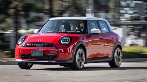 2026 Mini Lineup: What’s New for Cooper and Countryman