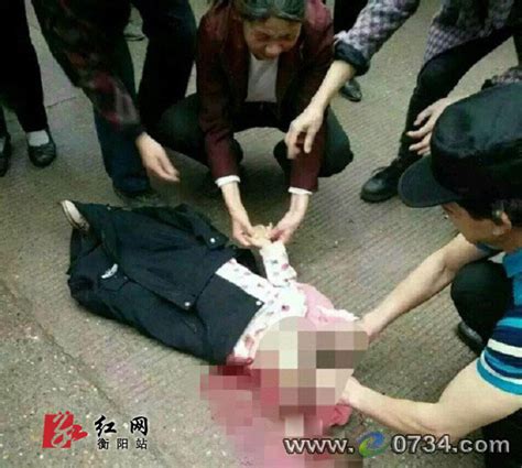 2岁小女童被撞身亡 衡阳警方全城追凶（图）_新浪新闻