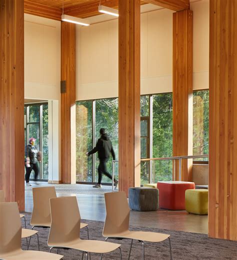 Alma Clark Glass Hall – Mahlum