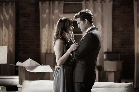 Fifty Shades Updates: HQ PHOTO: New Still from Fifty Shades of Grey ...