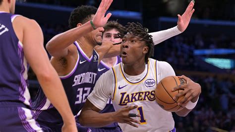 Lakers news: Adou Thiero to miss at least 4 weeks with knee injury