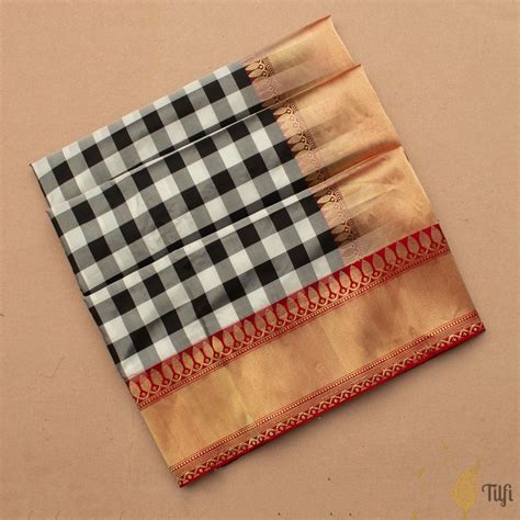 White-Black Checkered Pure Katan Silk Handloom Banarasi Saree - Tilfi