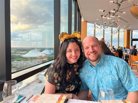 Best Disney World Dining Alerts and Tips — Second Dad to the Right