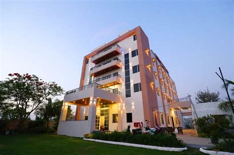 SUN STONE HOTEL & CLUB - JAWAI (Sumerpur) - Guesthouse Reviews, Photos ...