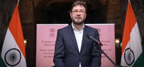 National Emblem - Embassy of India | Finland and Estonia