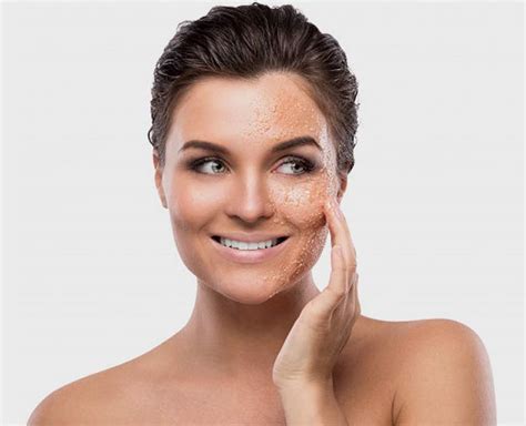 Natural Face Scrub Made Up Of Left Over Chapati For Dry Skin | natural ...
