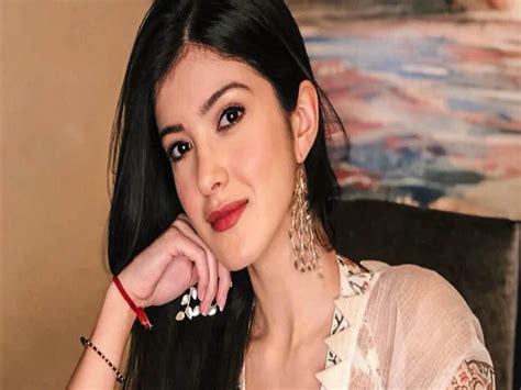 Who is Shanaya Kapoor? Vikrant Massey co-star in ‘Aankhon Ki ...