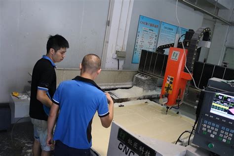 牛逼了！这家长沙手板模型厂可以整件加工2000mm-深圳拓维模型公司