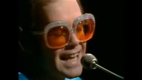 Elton John- Goodbye yellow brick road- Audio HQ - YouTube