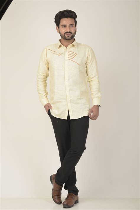 Textured Shirt – Modische