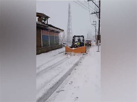 Jammu and Kashmir: Snow clearance work conducted in various parts