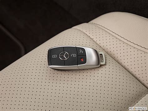 Keyless Entry Button Benz GLE 的图像结果