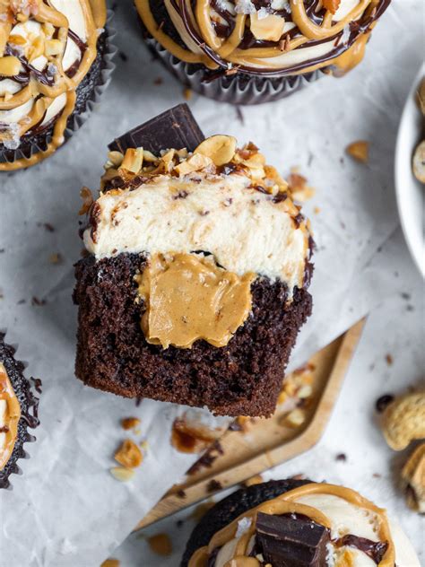 Peanut Butter-Filled Cupcakes: Delicious Recipe from Scratch | Recipe | Peanut butter filled ...