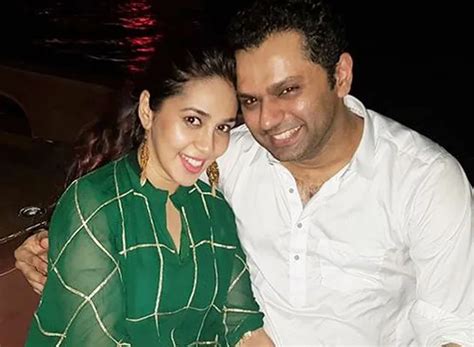Saath Nibhaana Saathiya Kinjal aka Firoza Khan engaged to her boyfriend ...