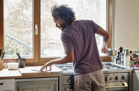 13 Best Food Tracking & Calorie Counter Apps Recommended by Dietitians ...