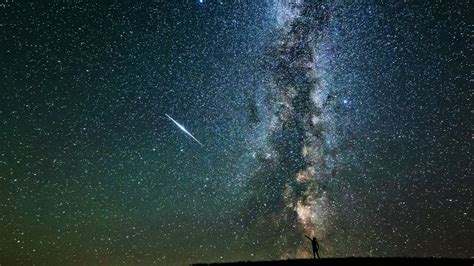 Space NASA Computer Background 的图像结果