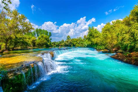 https://cdn.barutarum.com/uploads/04-2024/arum-barut-collection-manavgat-waterfall_1712128025.jpg
